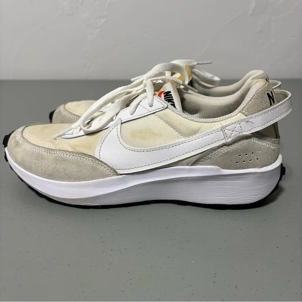 Nike Waffle Debut Women's Athletic Sneakers Size 8.5 Shoes DH9523-100